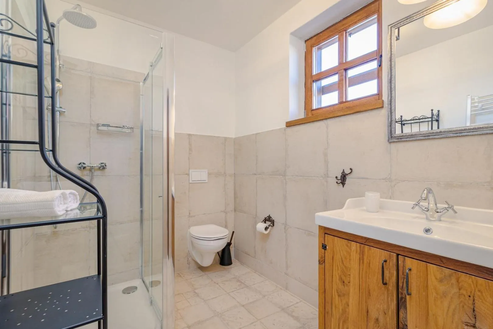 Villa Rajana For 14 Persons With Kids Playground & Pool Heating In Central Istria Svetvincenat